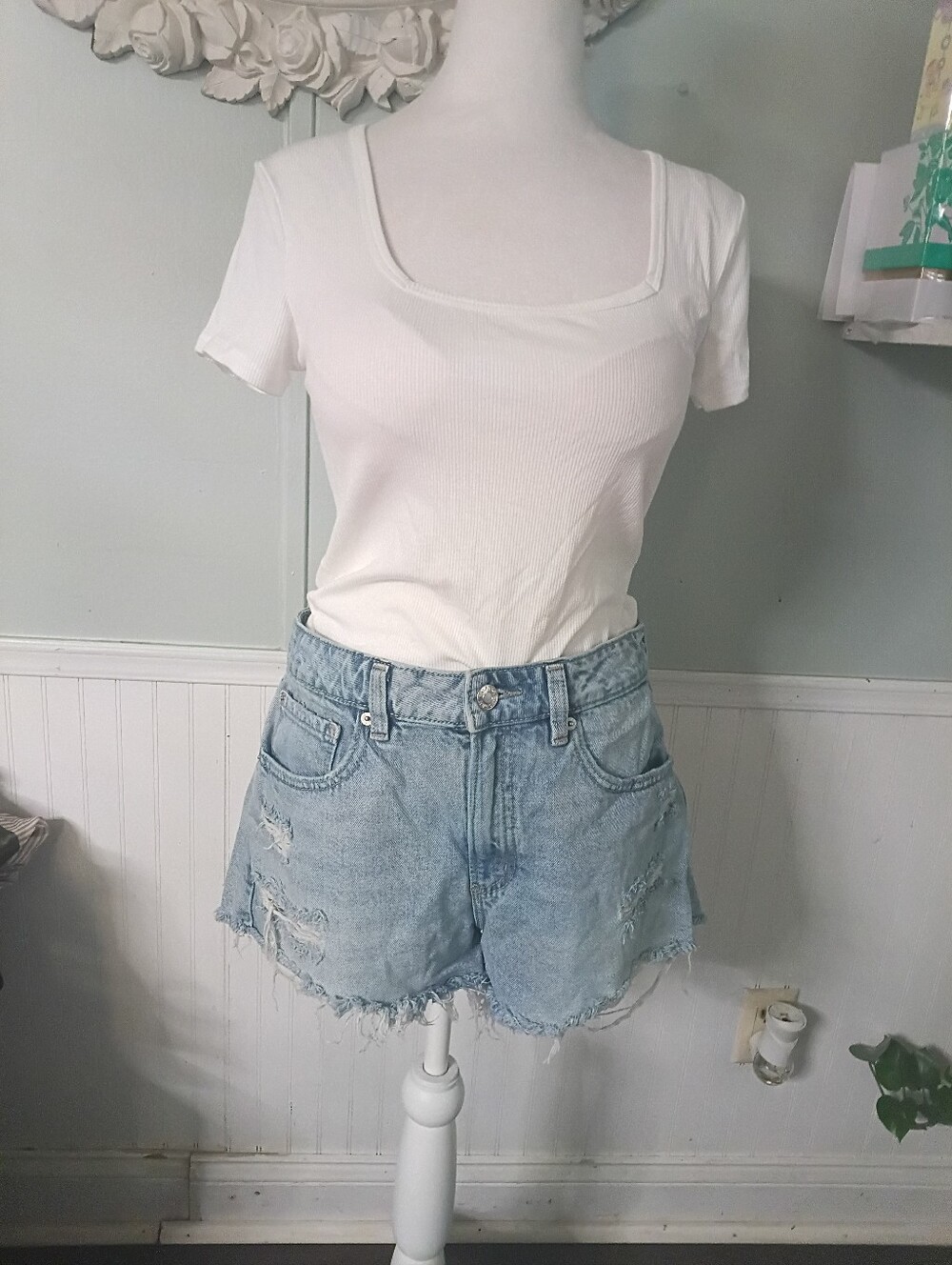 Garage Light Wash Distressed Jean Shorts